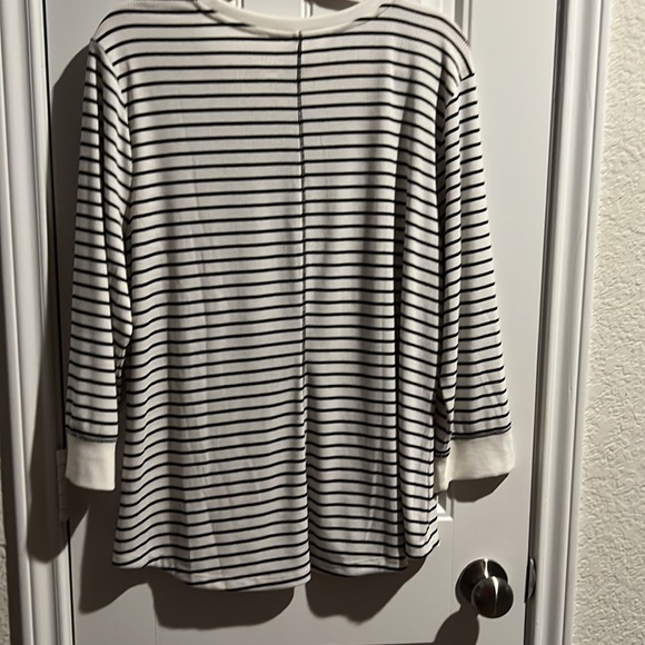 Women’s Time and Tru XXXL 3/4 sleeve shirt. - Picture 4 of 4